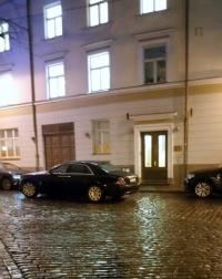 (picture 2)